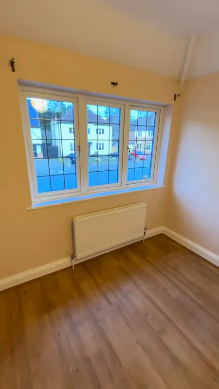 The second bedroom, from blue to a warm Felt Cute — after