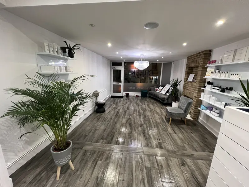 CHEEK Medispa — Kings Langley