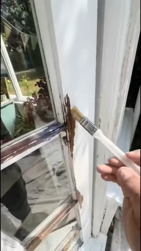 Repairing and filling the woodwork