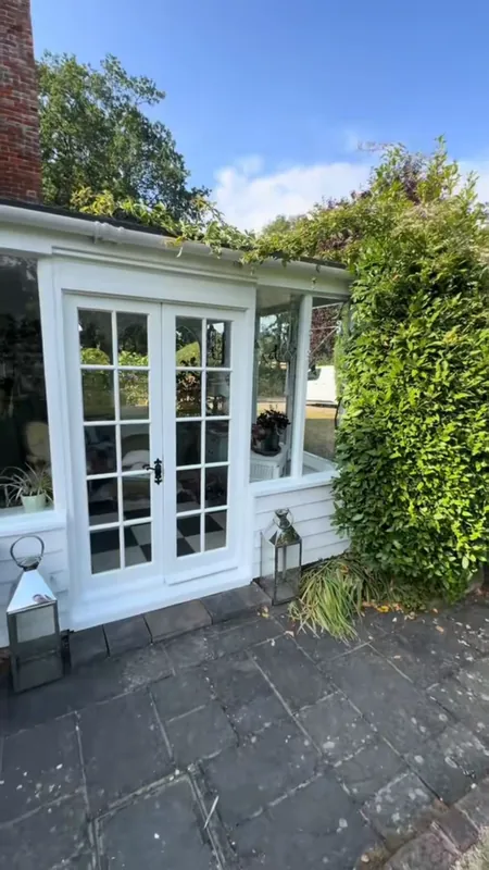 The garden room doors and windows — after
