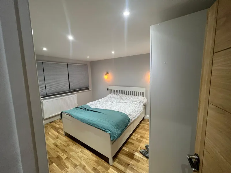 Main bedroom