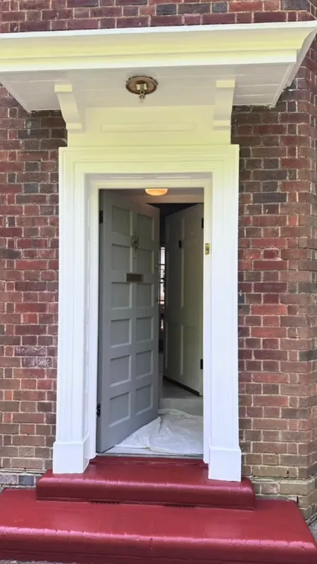 Front Porch & Entrance — Rickmansworth