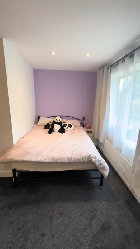 Bedroom with a Lilac Wall — Rickmansworth