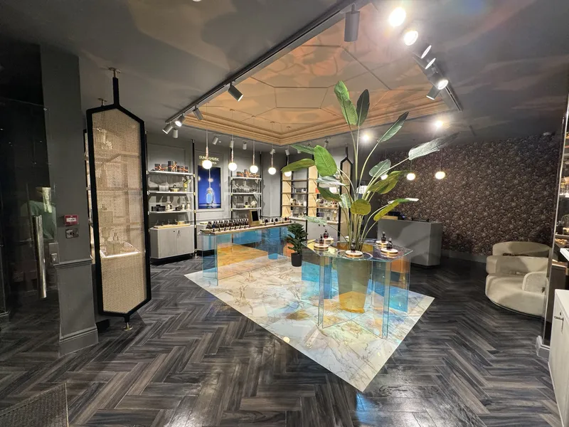 Sunnamusk Perfume Store — London