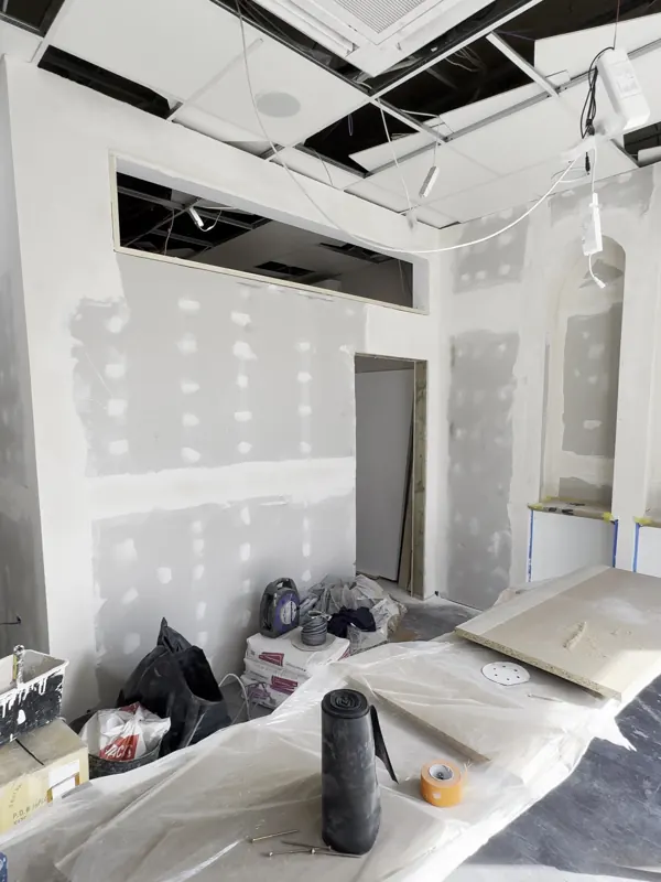 Partitions and ceiling going in